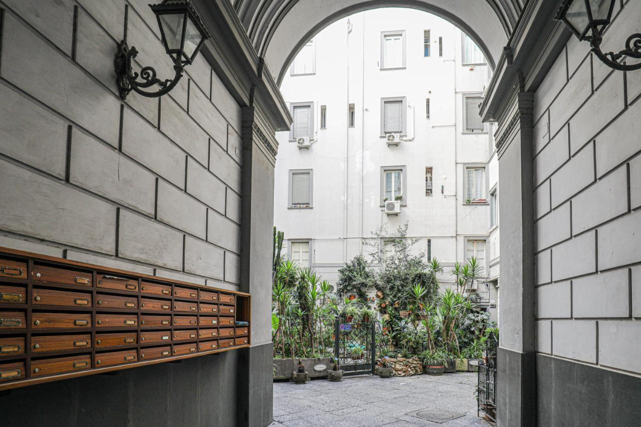 Sanfelice 33 Luxury Suites 나폴리 외부 사진