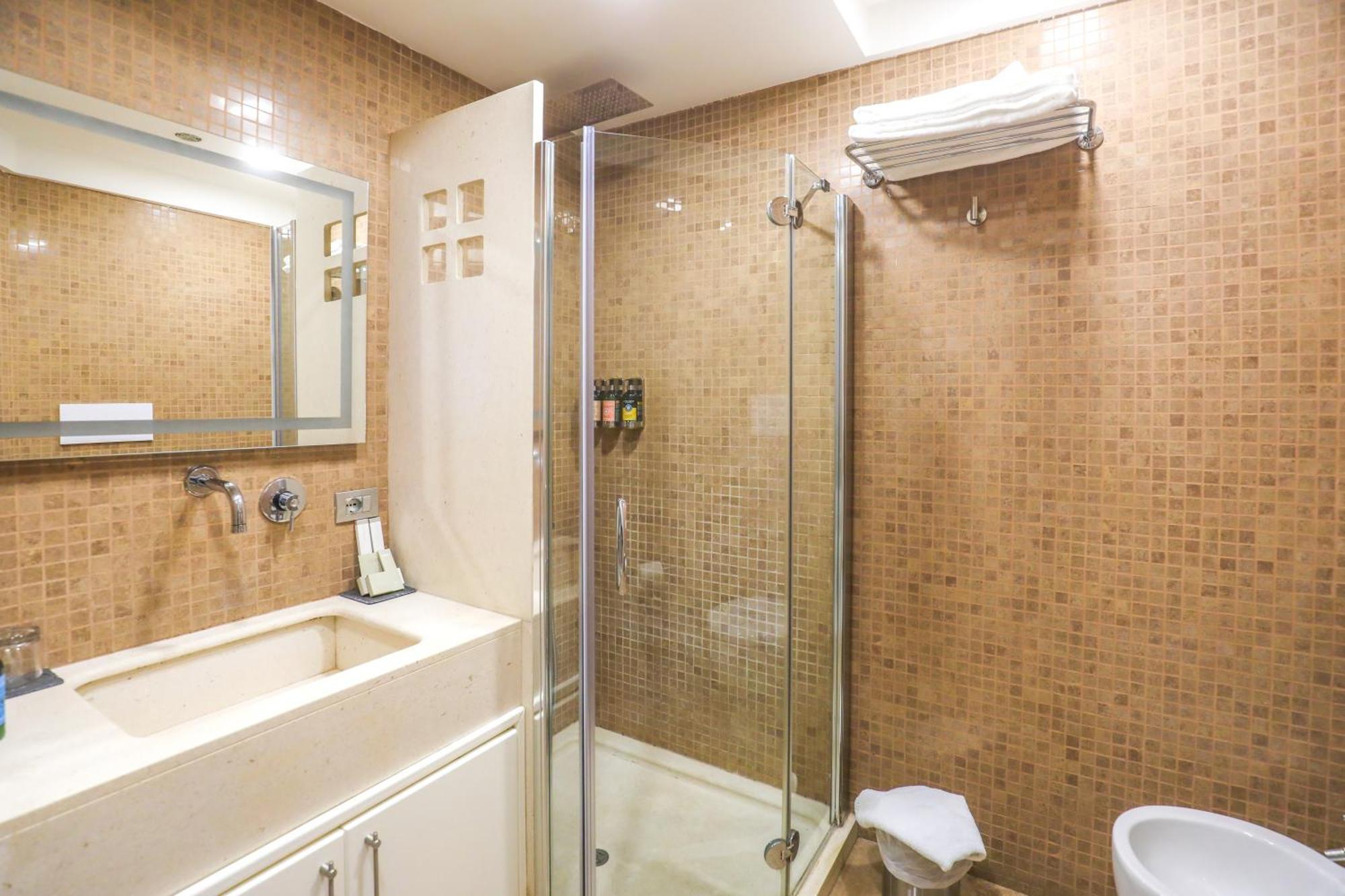 Sanfelice 33 Luxury Suites 나폴리 외부 사진
